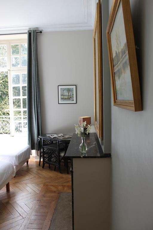 Chambres D'Hotes Chateau De Martragny Esterno foto